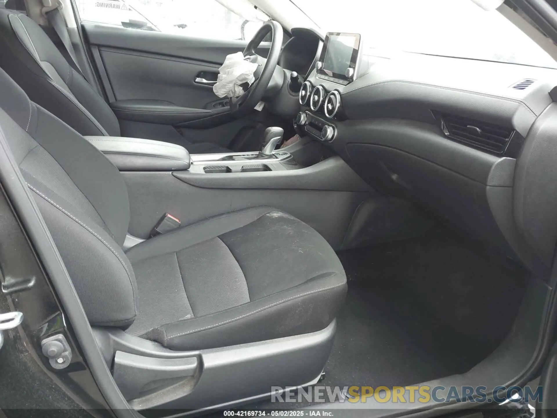 5 fotografías del automóvil dañado 3N1AB8CV3RY382356 NISSAN SENTRA 2024