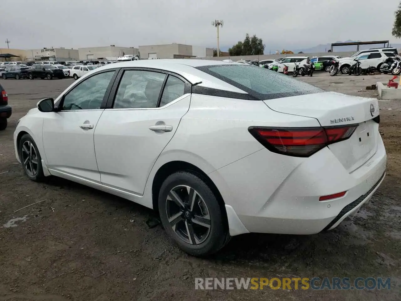 2 fotografías del automóvil dañado 3N1AB8CV4RY209607 NISSAN SENTRA 2024