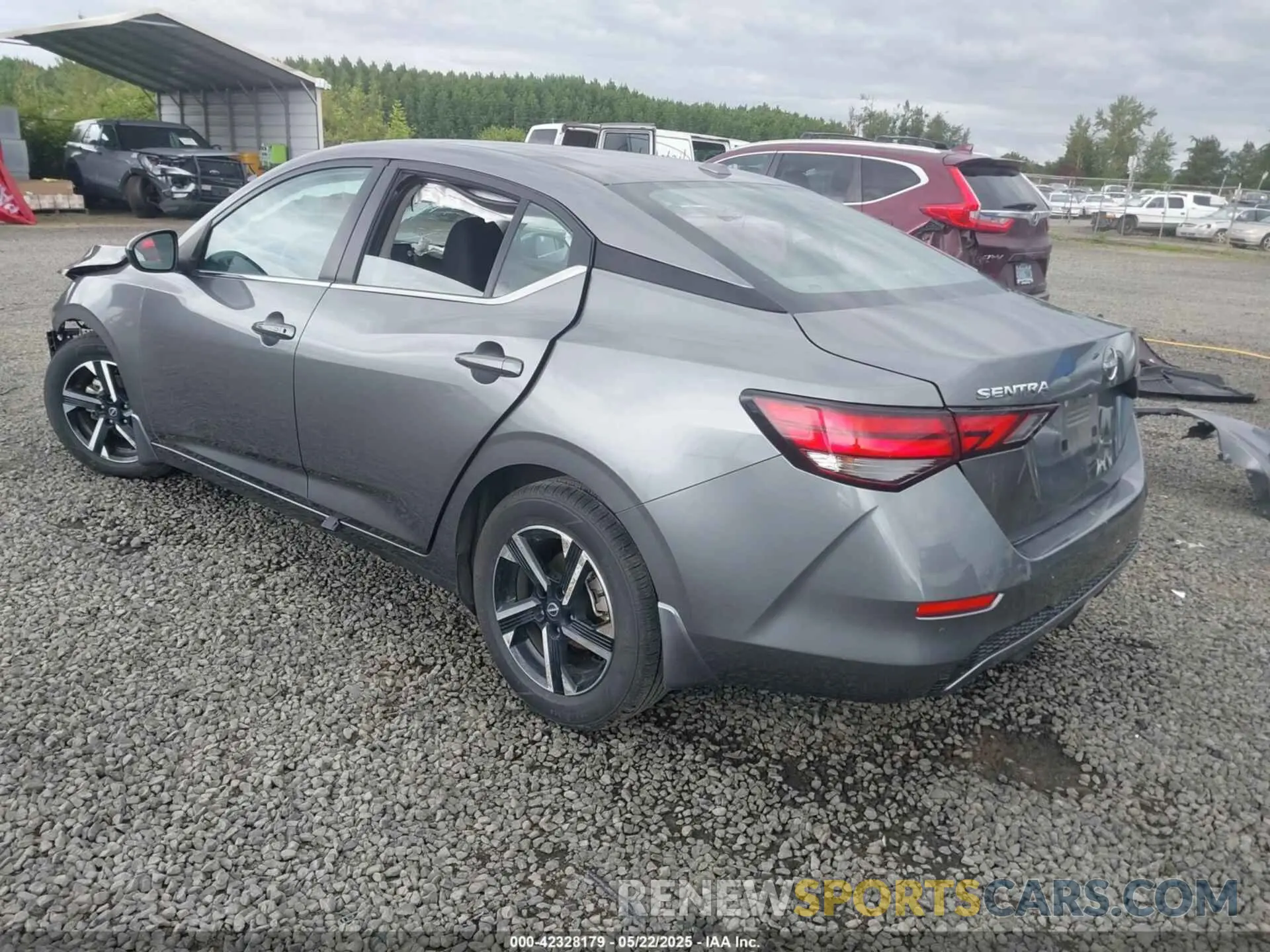 3 fotografías del automóvil dañado 3N1AB8CV4RY210272 NISSAN SENTRA 2024