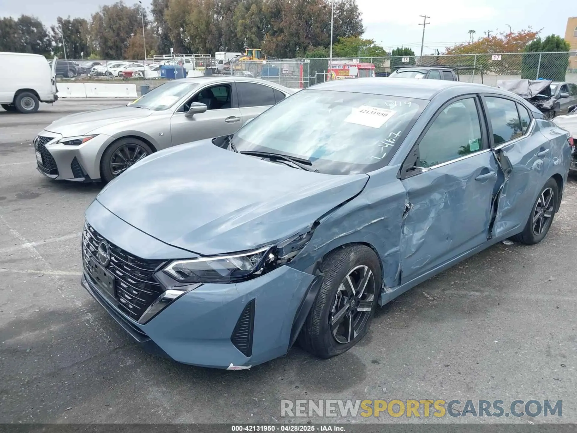 2 fotografías del automóvil dañado 3N1AB8CV4RY260119 NISSAN SENTRA 2024