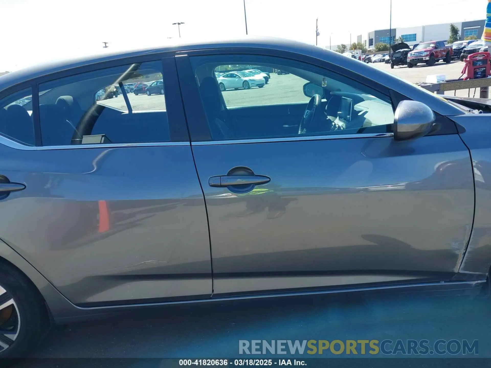13 fotografías del automóvil dañado 3N1AB8CV4RY325079 NISSAN SENTRA 2024