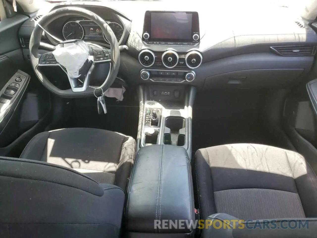 8 fotografías del automóvil dañado 3N1AB8CV4RY331027 NISSAN SENTRA 2024