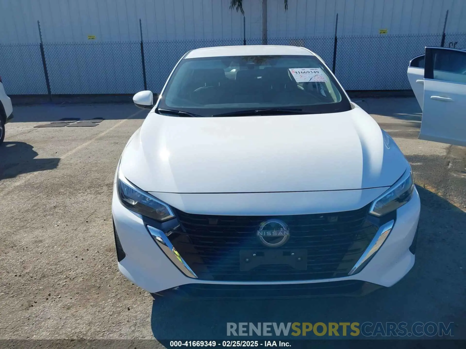 12 fotografías del automóvil dañado 3N1AB8CV4RY388554 NISSAN SENTRA 2024
