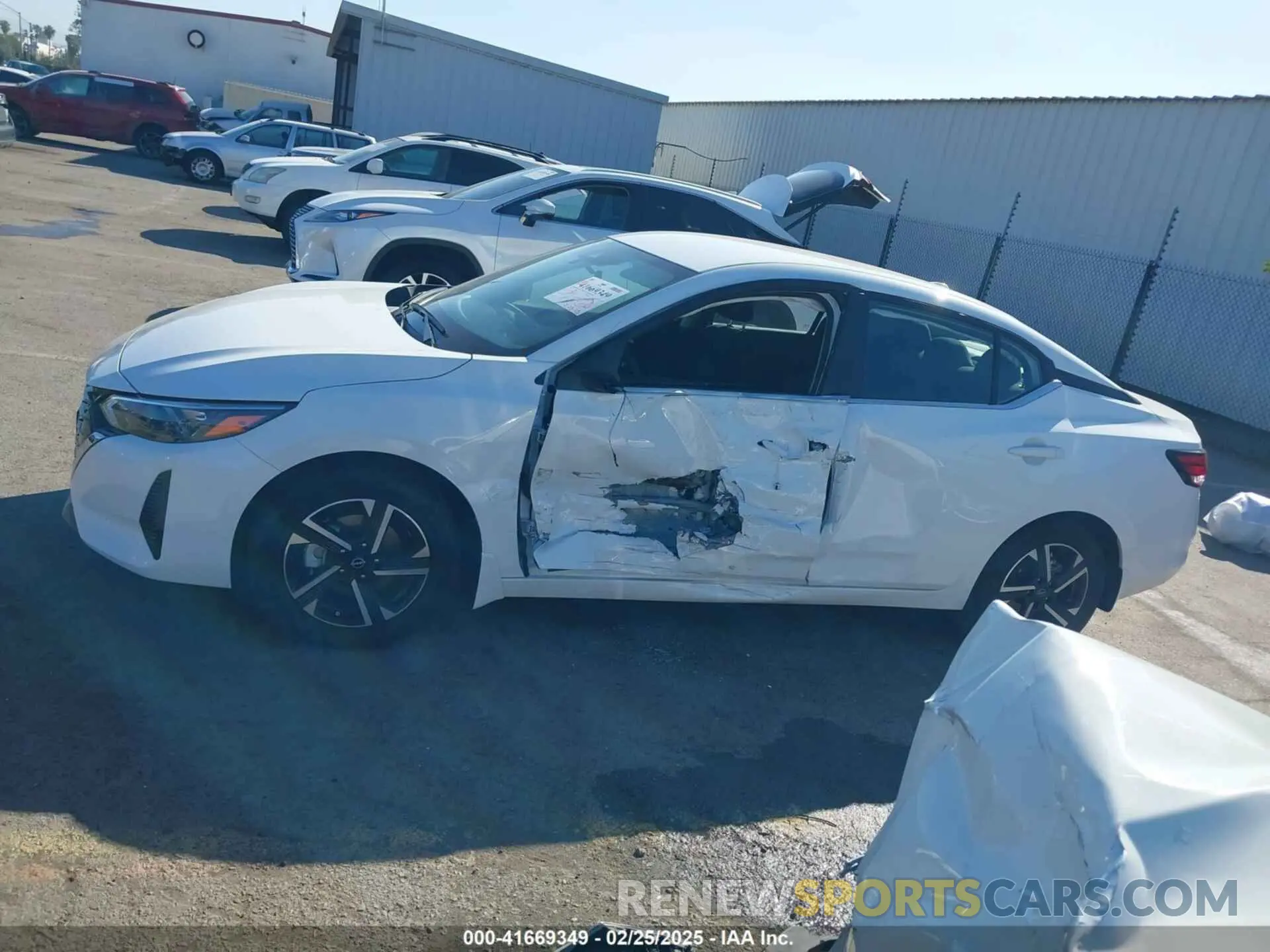 14 fotografías del automóvil dañado 3N1AB8CV4RY388554 NISSAN SENTRA 2024