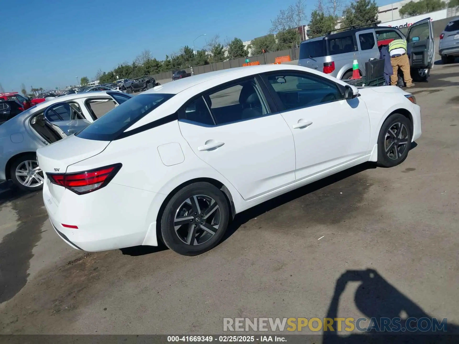 4 fotografías del automóvil dañado 3N1AB8CV4RY388554 NISSAN SENTRA 2024