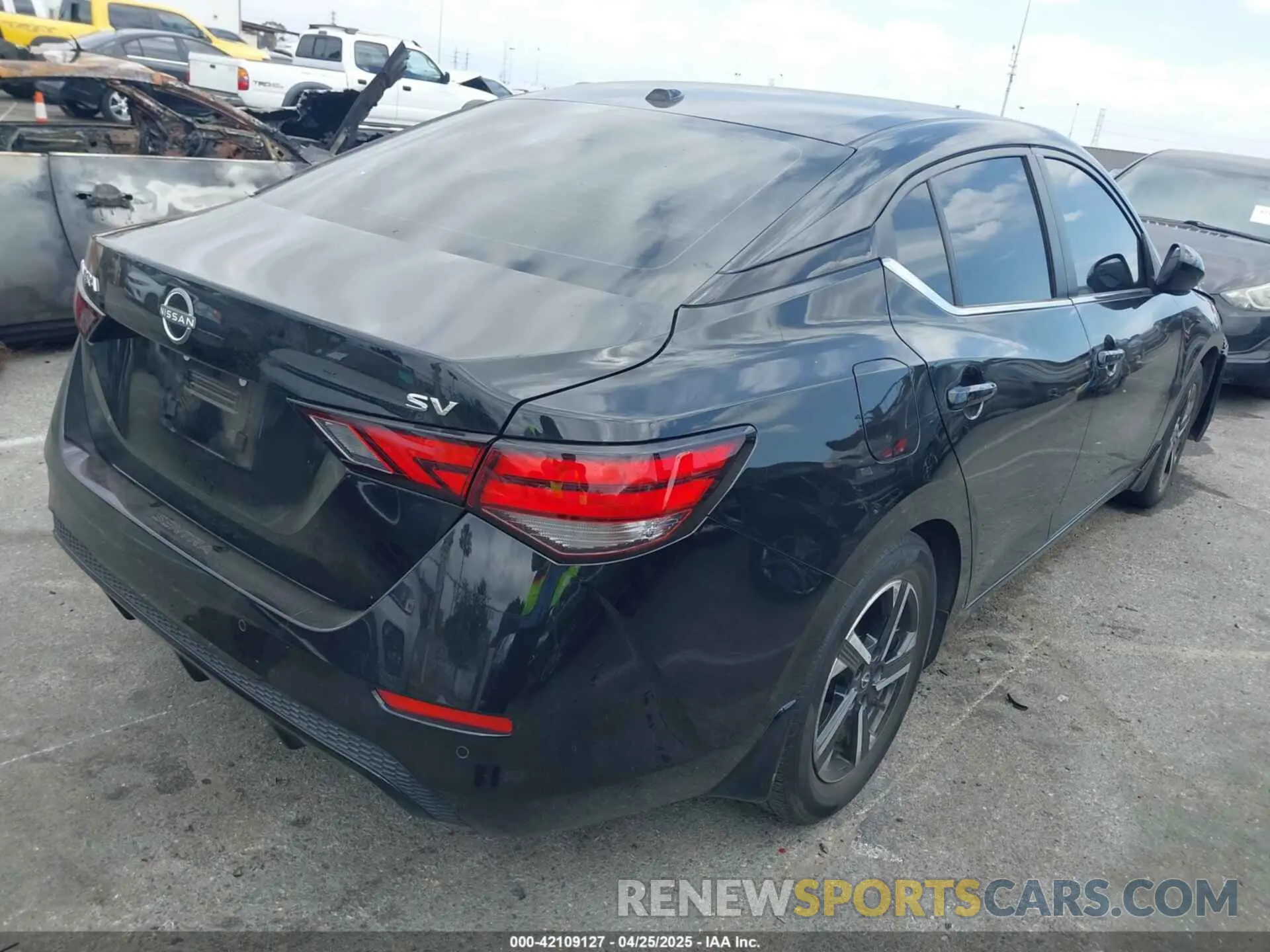 4 fotografías del automóvil dañado 3N1AB8CV5RY203654 NISSAN SENTRA 2024