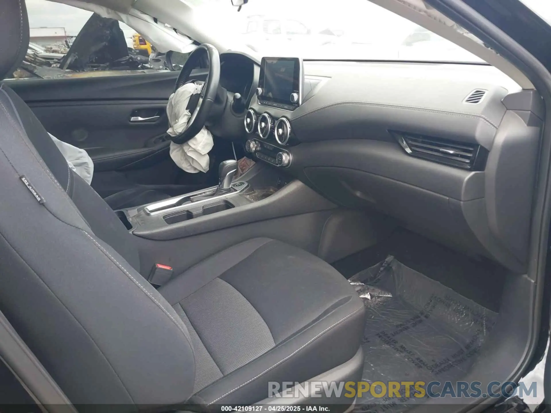 5 fotografías del automóvil dañado 3N1AB8CV5RY203654 NISSAN SENTRA 2024