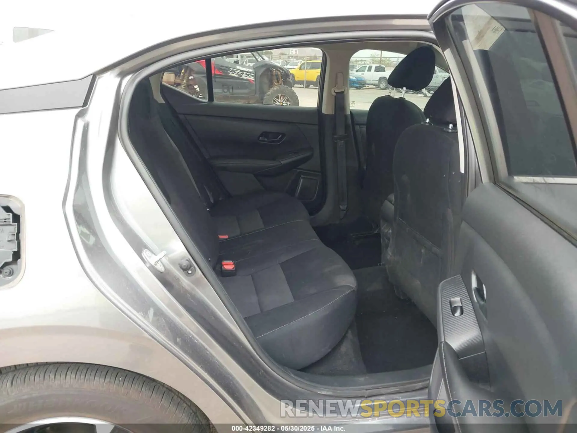 8 fotografías del automóvil dañado 3N1AB8CV5RY231342 NISSAN SENTRA 2024