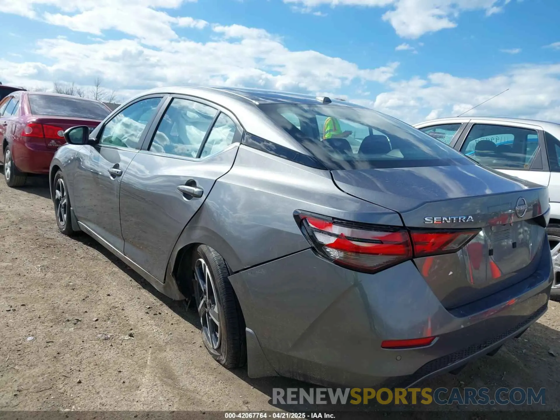 3 fotografías del automóvil dañado 3N1AB8CV5RY287393 NISSAN SENTRA 2024