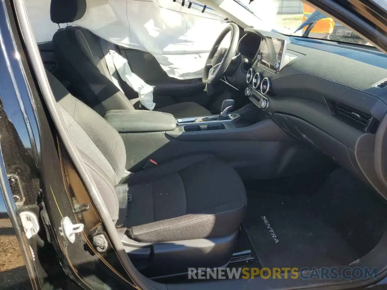 7 fotografías del automóvil dañado 3N1AB8CV5RY337080 NISSAN SENTRA 2024