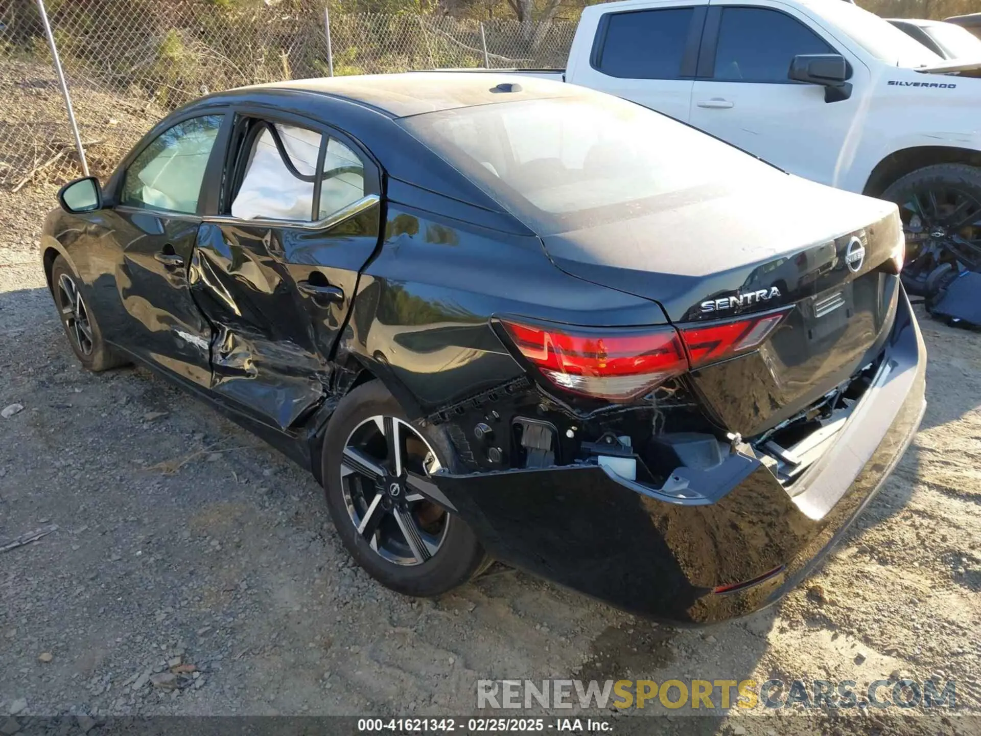 3 fotografías del automóvil dañado 3N1AB8CV5RY342912 NISSAN SENTRA 2024
