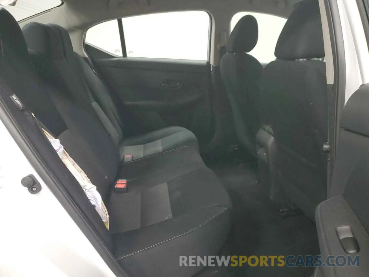 10 fotografías del automóvil dañado 3N1AB8CV5RY345969 NISSAN SENTRA 2024