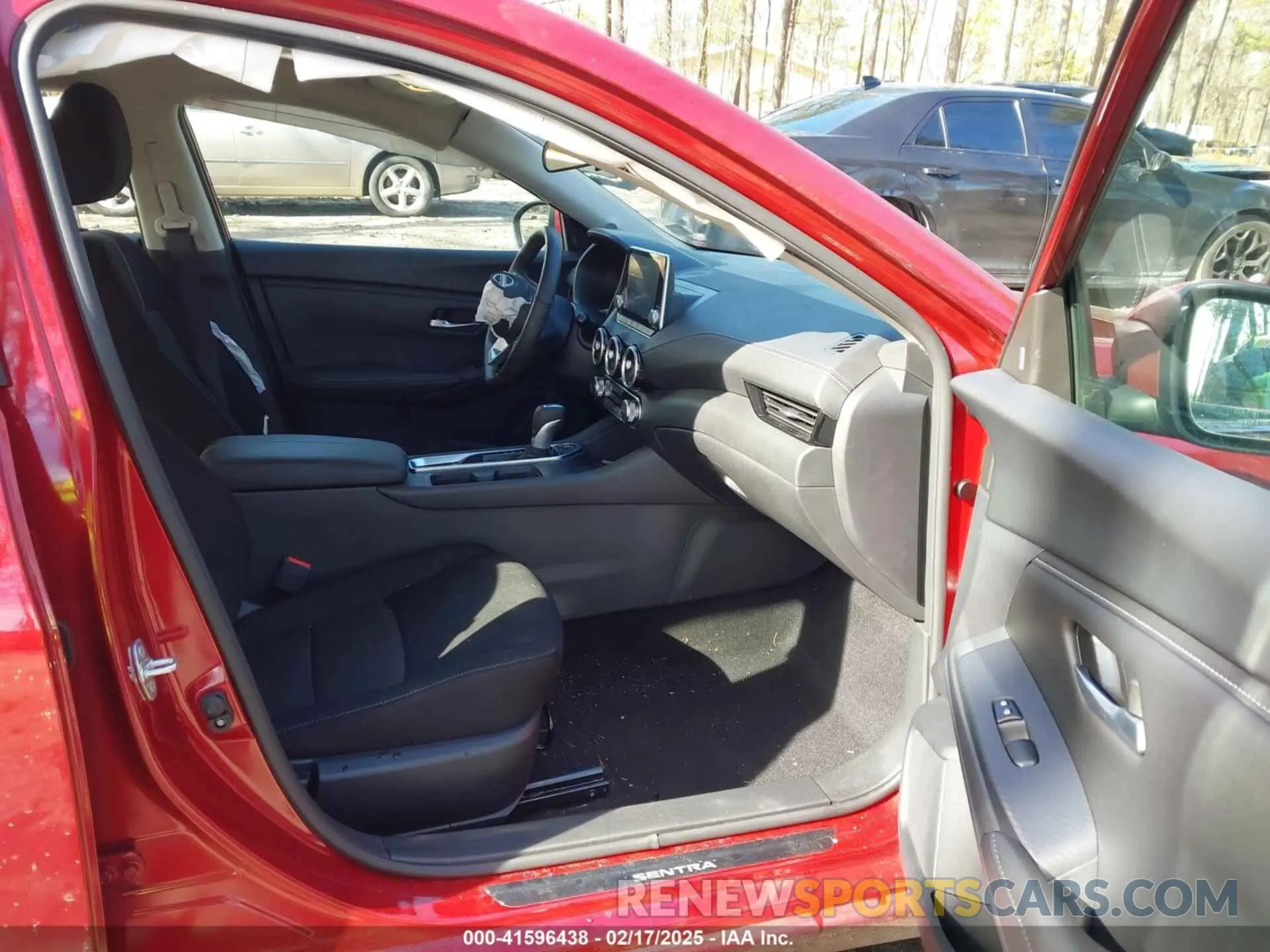 5 fotografías del automóvil dañado 3N1AB8CV5RY370841 NISSAN SENTRA 2024