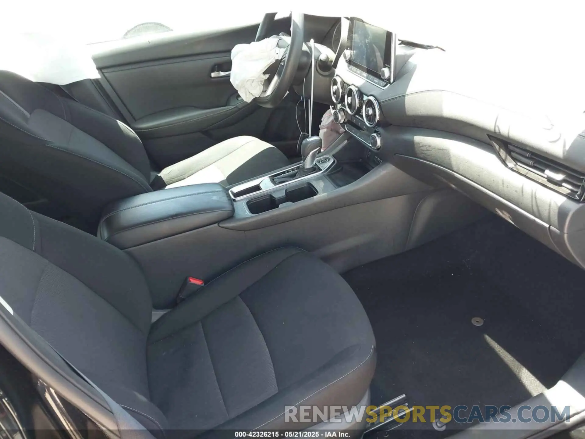 5 fotografías del automóvil dañado 3N1AB8CV5RY372993 NISSAN SENTRA 2024