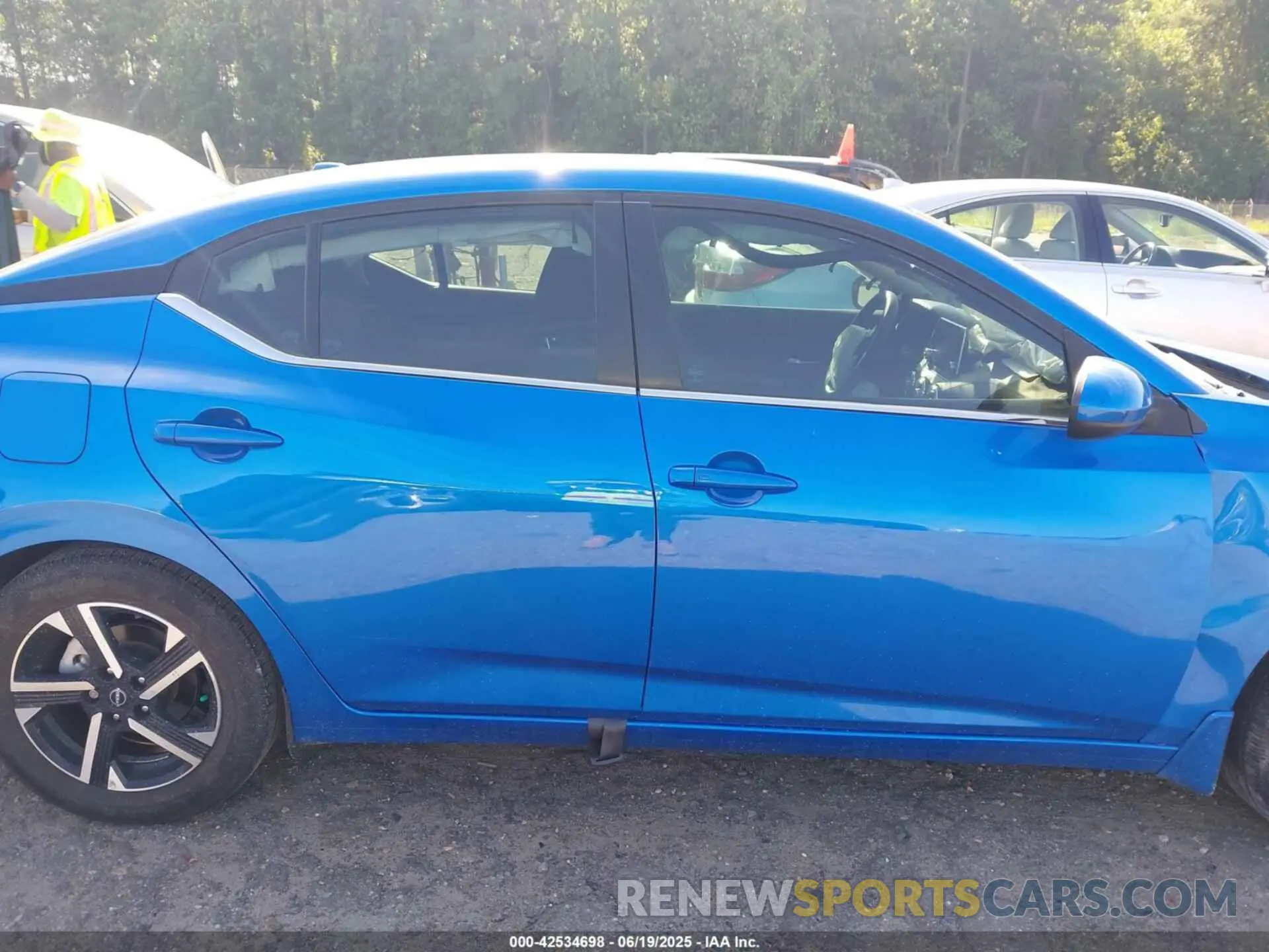 12 fotografías del automóvil dañado 3N1AB8CV6RY203985 NISSAN SENTRA 2024
