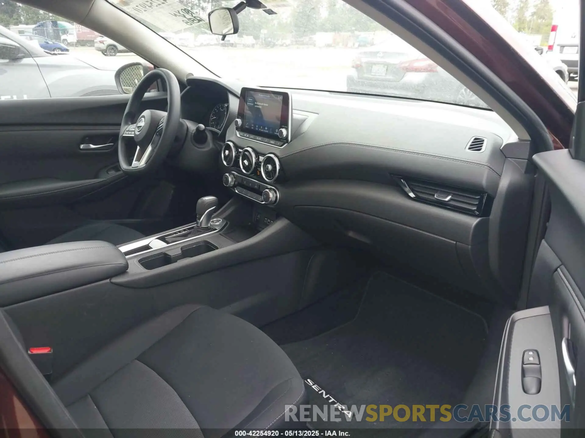 5 fotografías del automóvil dañado 3N1AB8CV6RY310664 NISSAN SENTRA 2024