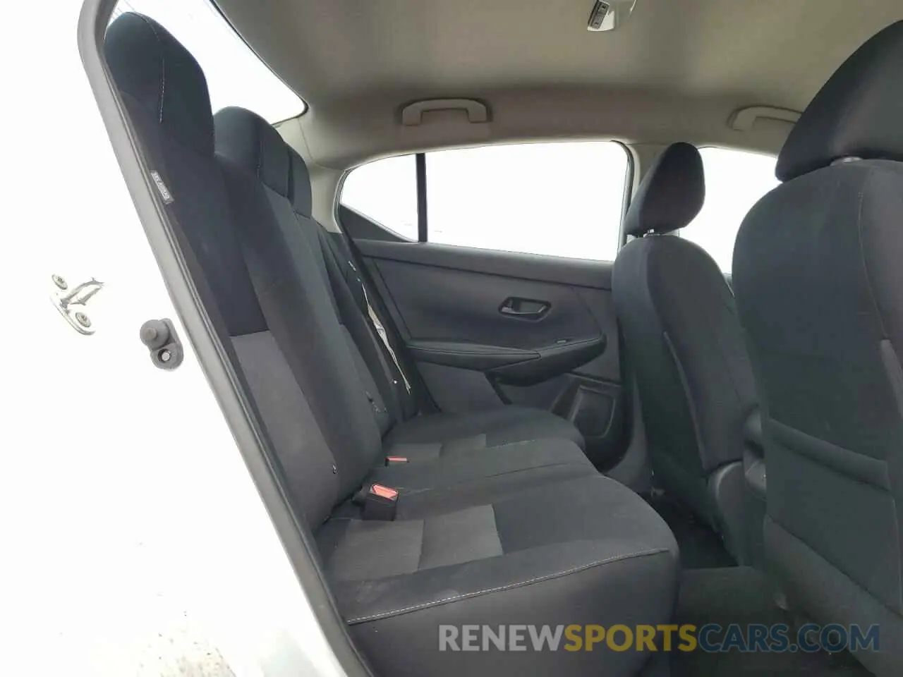 10 fotografías del automóvil dañado 3N1AB8CV6RY362263 NISSAN SENTRA 2024