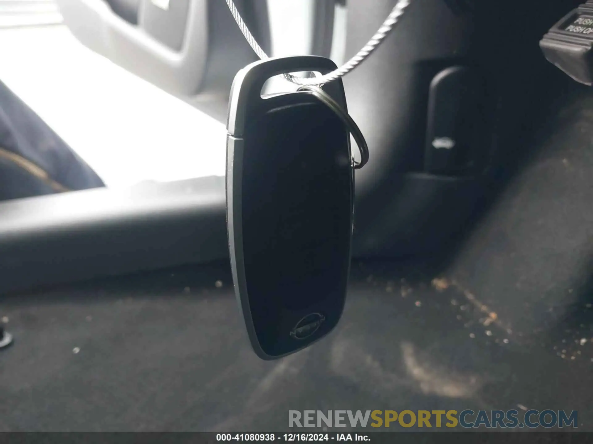 11 fotografías del automóvil dañado 3N1AB8CV6RY372016 NISSAN SENTRA 2024