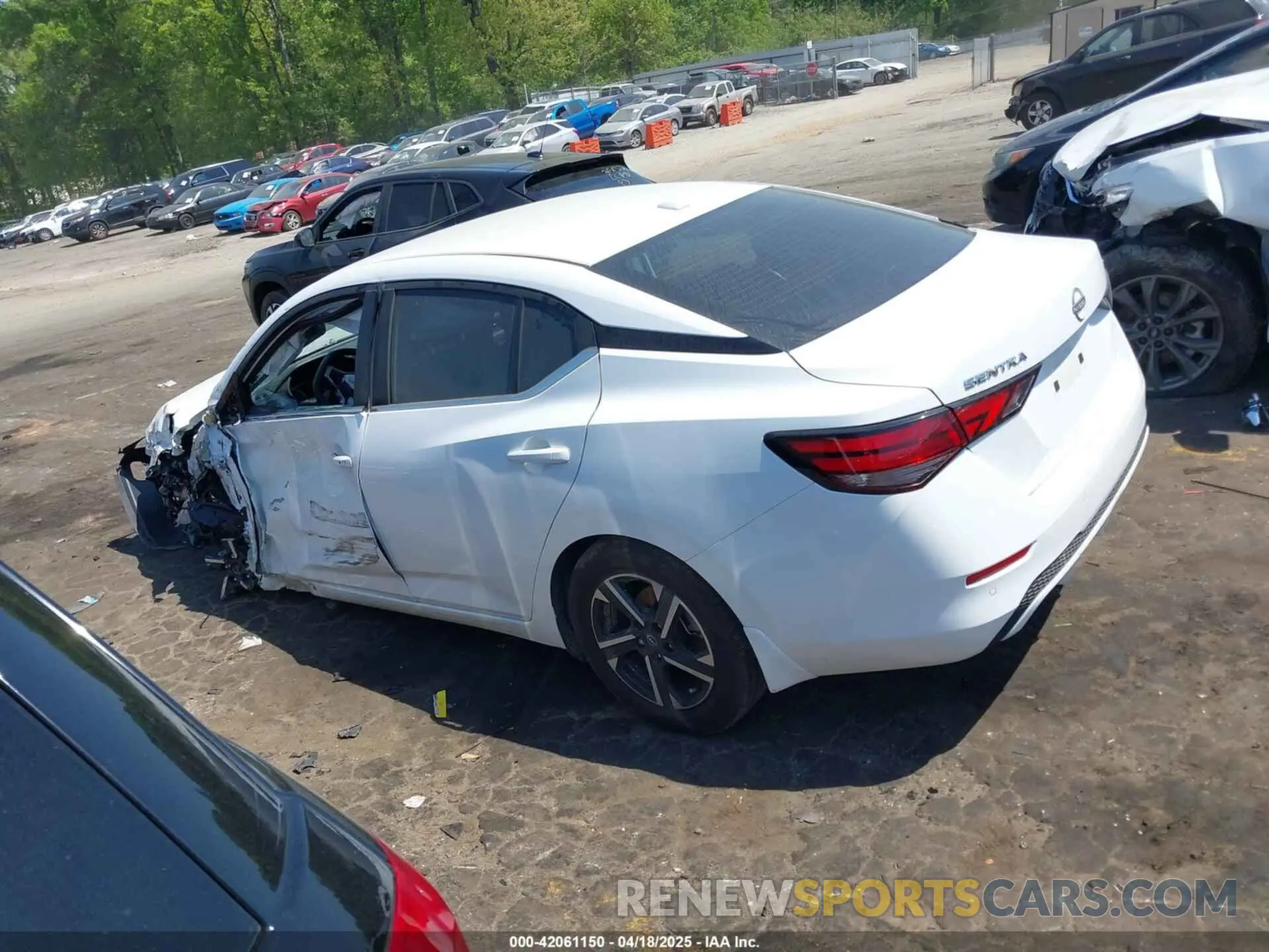 13 fotografías del automóvil dañado 3N1AB8CV6RY384182 NISSAN SENTRA 2024