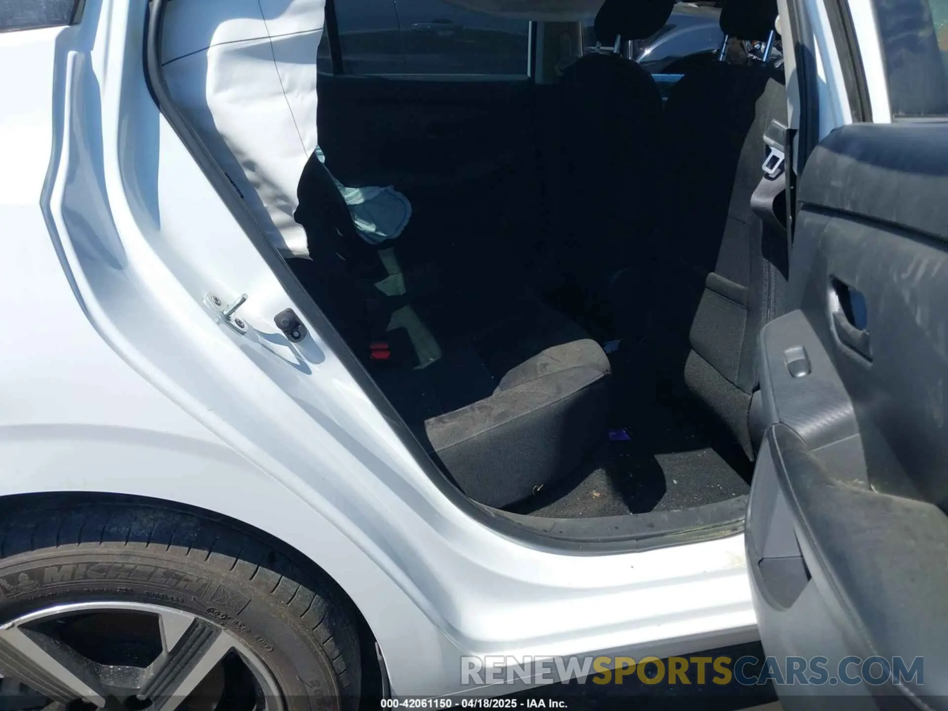 8 fotografías del automóvil dañado 3N1AB8CV6RY384182 NISSAN SENTRA 2024