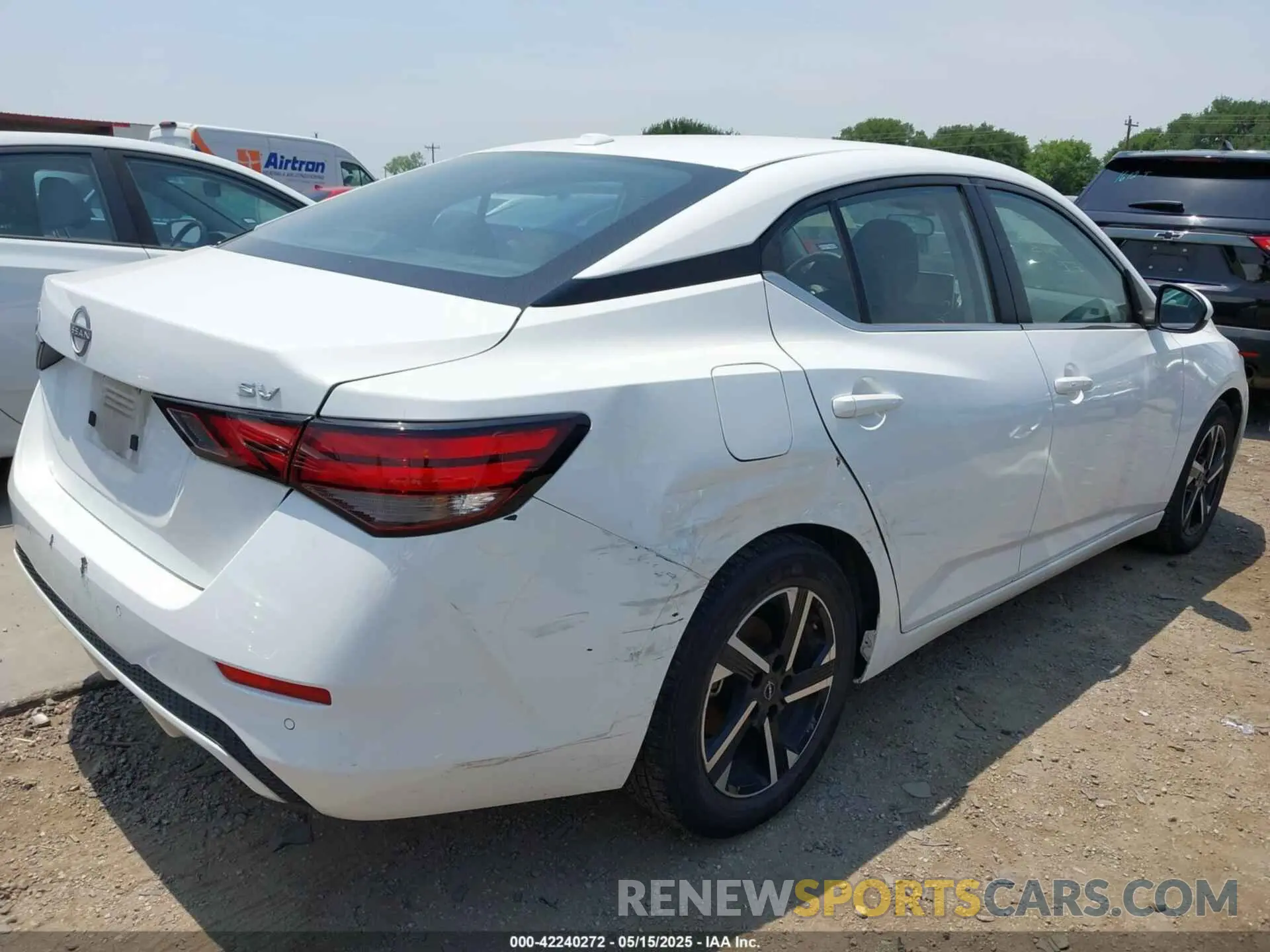 4 fotografías del automóvil dañado 3N1AB8CV7RY219189 NISSAN SENTRA 2024