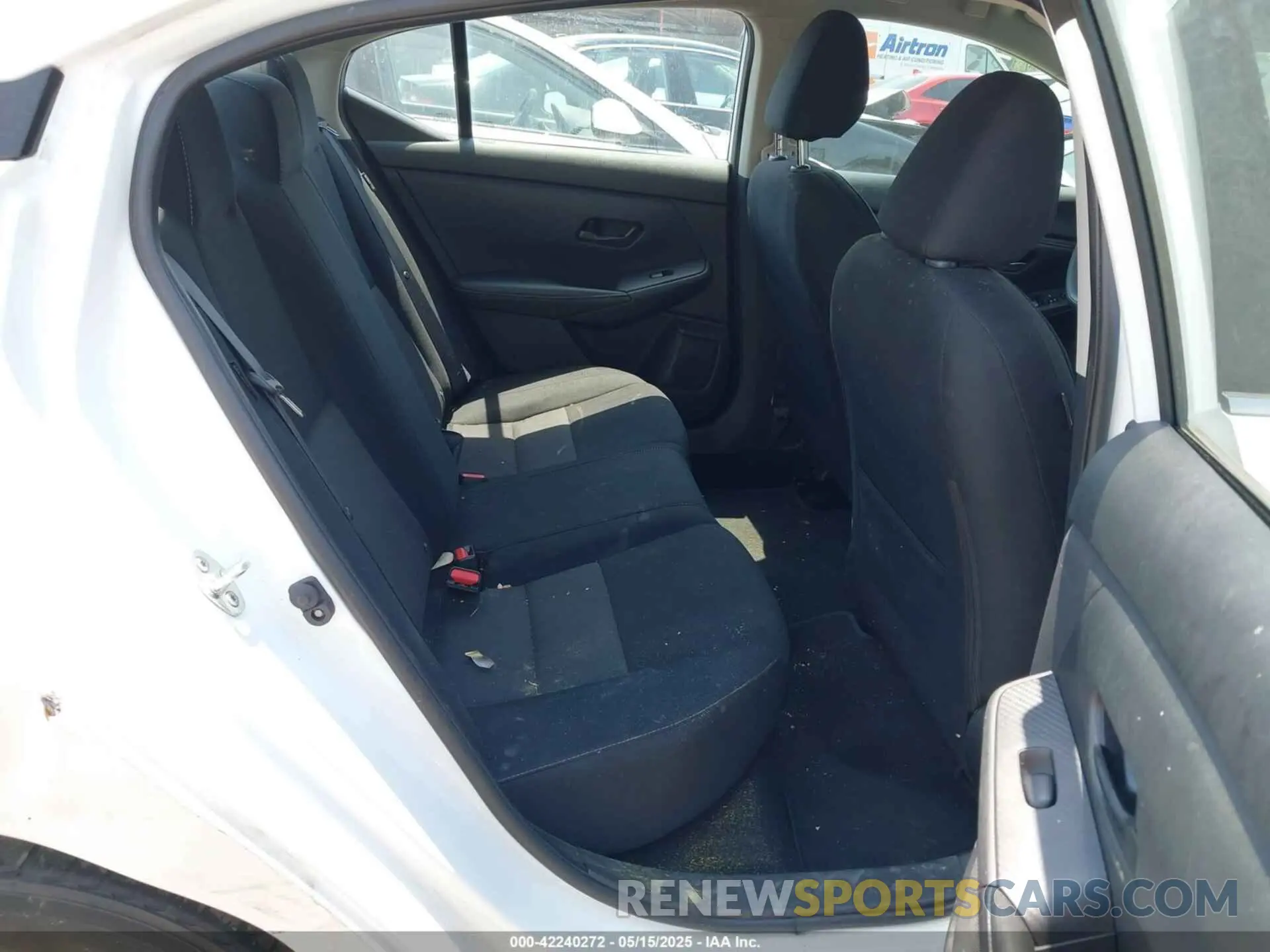 8 fotografías del automóvil dañado 3N1AB8CV7RY219189 NISSAN SENTRA 2024