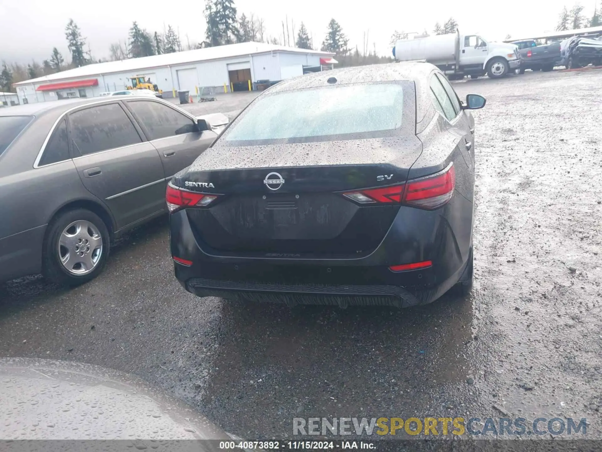 17 fotografías del automóvil dañado 3N1AB8CV7RY230841 NISSAN SENTRA 2024