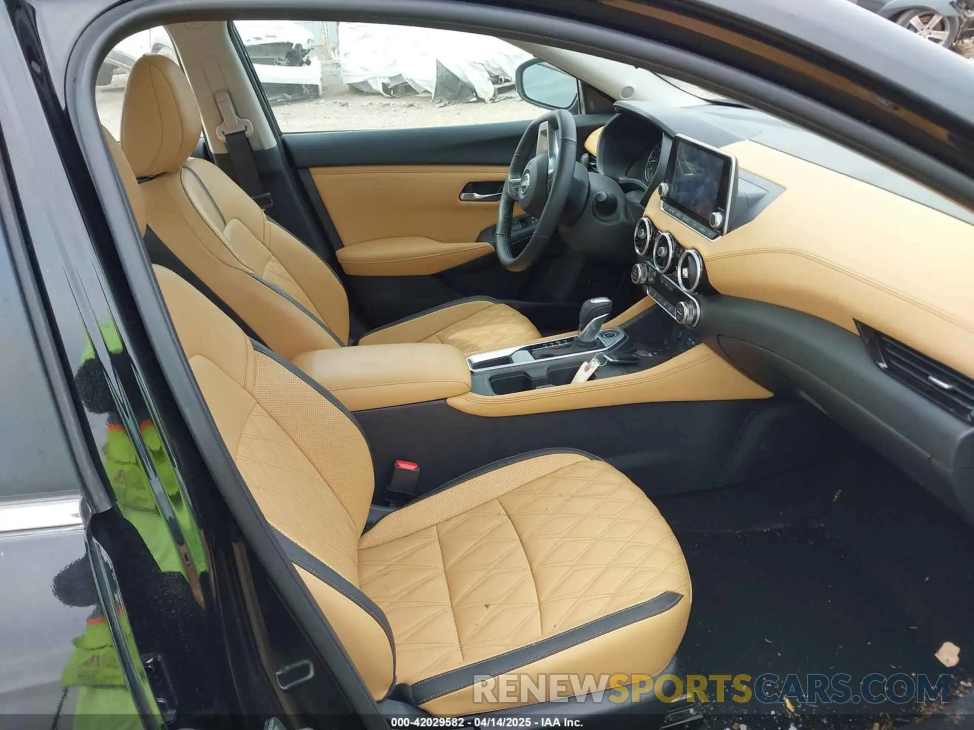 5 fotografías del automóvil dañado 3N1AB8CV7RY389391 NISSAN SENTRA 2024
