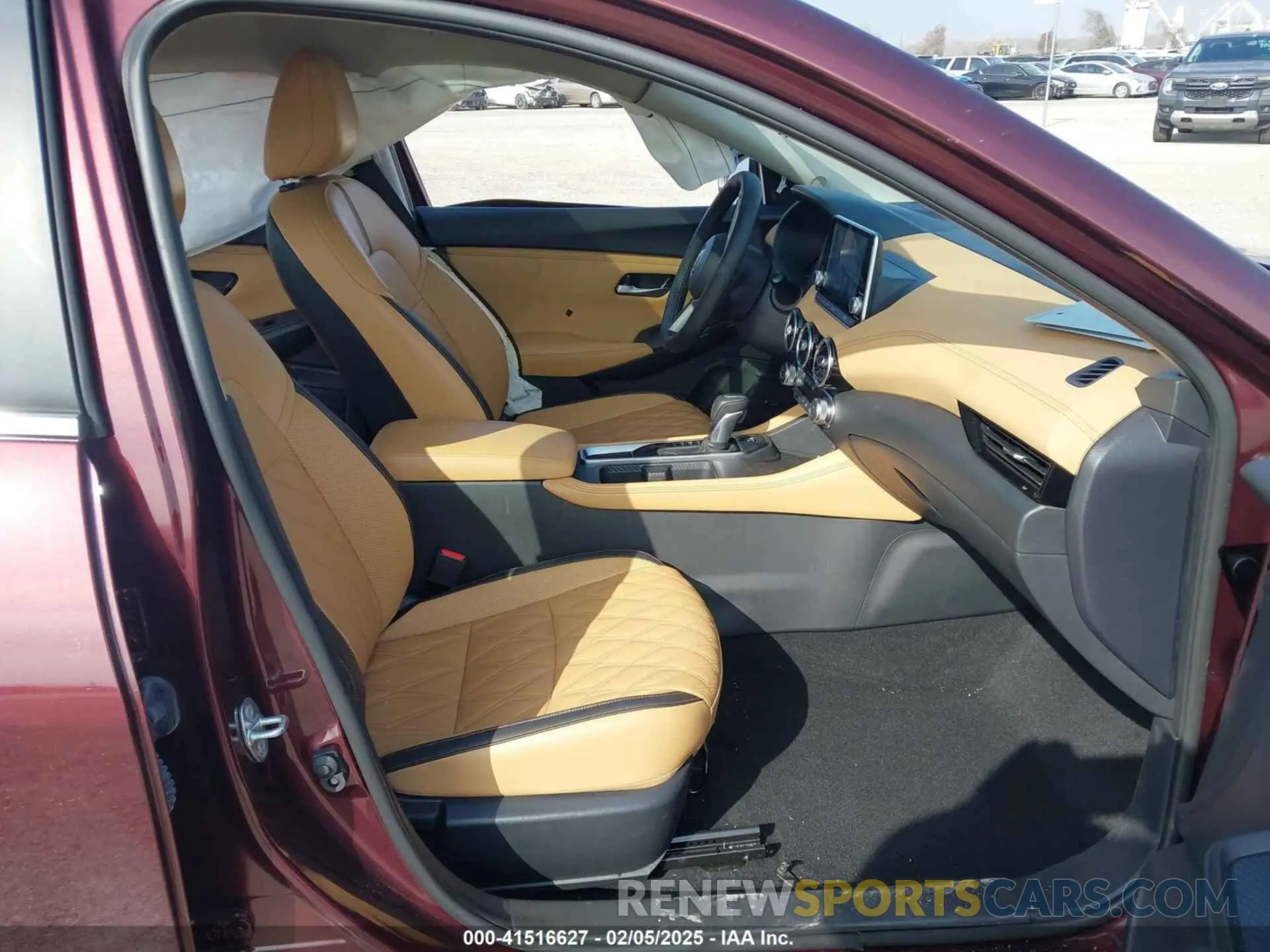 5 fotografías del automóvil dañado 3N1AB8CV8RY255702 NISSAN SENTRA 2024