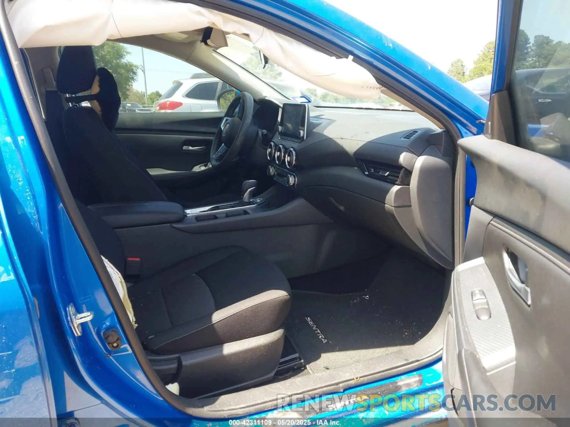 5 fotografías del automóvil dañado 3N1AB8CV8RY326834 NISSAN SENTRA 2024