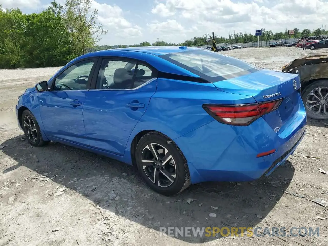 2 fotografías del automóvil dañado 3N1AB8CV8RY363463 NISSAN SENTRA 2024