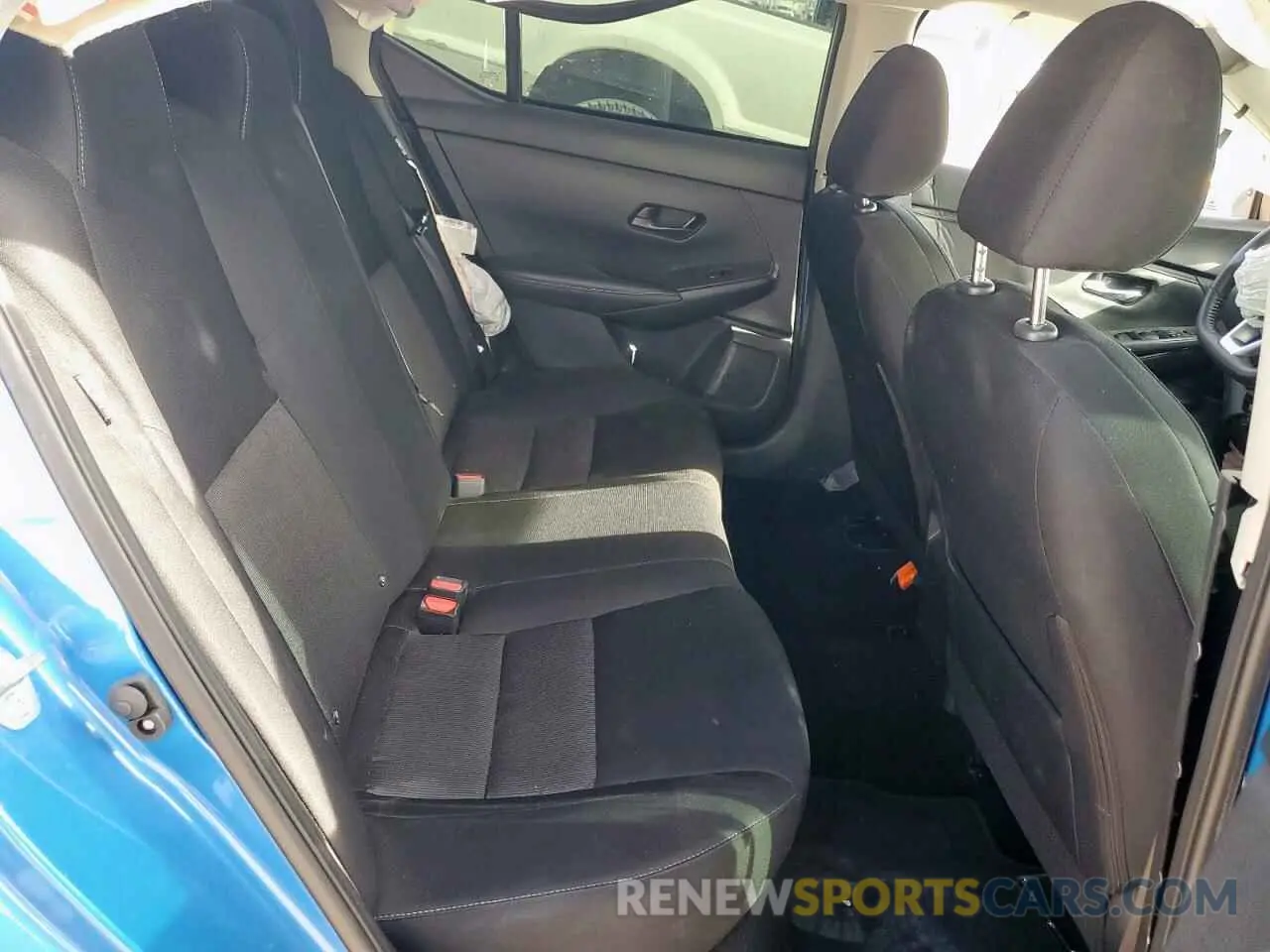 10 fotografías del automóvil dañado 3N1AB8CV8RY379372 NISSAN SENTRA 2024