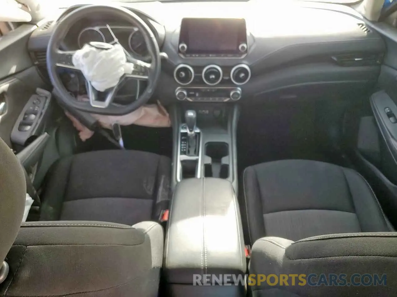 8 fotografías del automóvil dañado 3N1AB8CV8RY379372 NISSAN SENTRA 2024