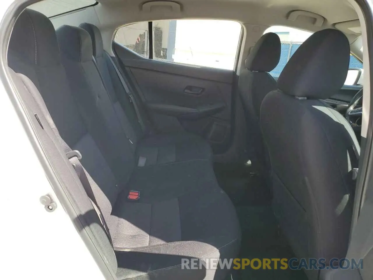 10 fotografías del automóvil dañado 3N1AB8CV9RY214088 NISSAN SENTRA 2024