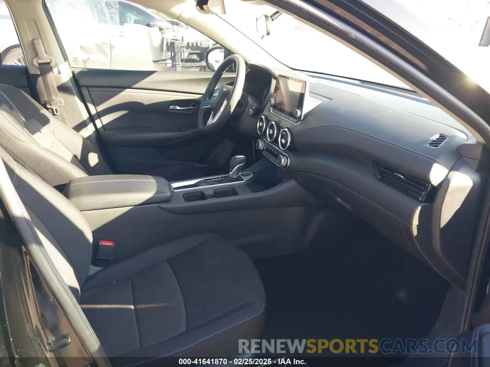 5 fotografías del automóvil dañado 3N1AB8CV9RY231134 NISSAN SENTRA 2024