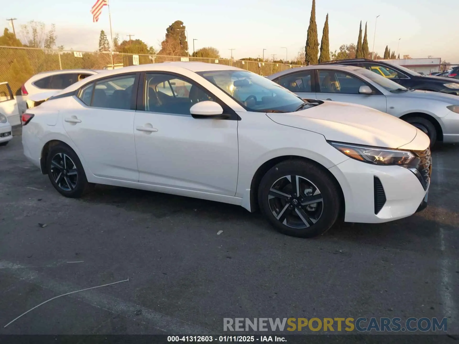 13 fotografías del automóvil dañado 3N1AB8CV9RY256194 NISSAN SENTRA 2024