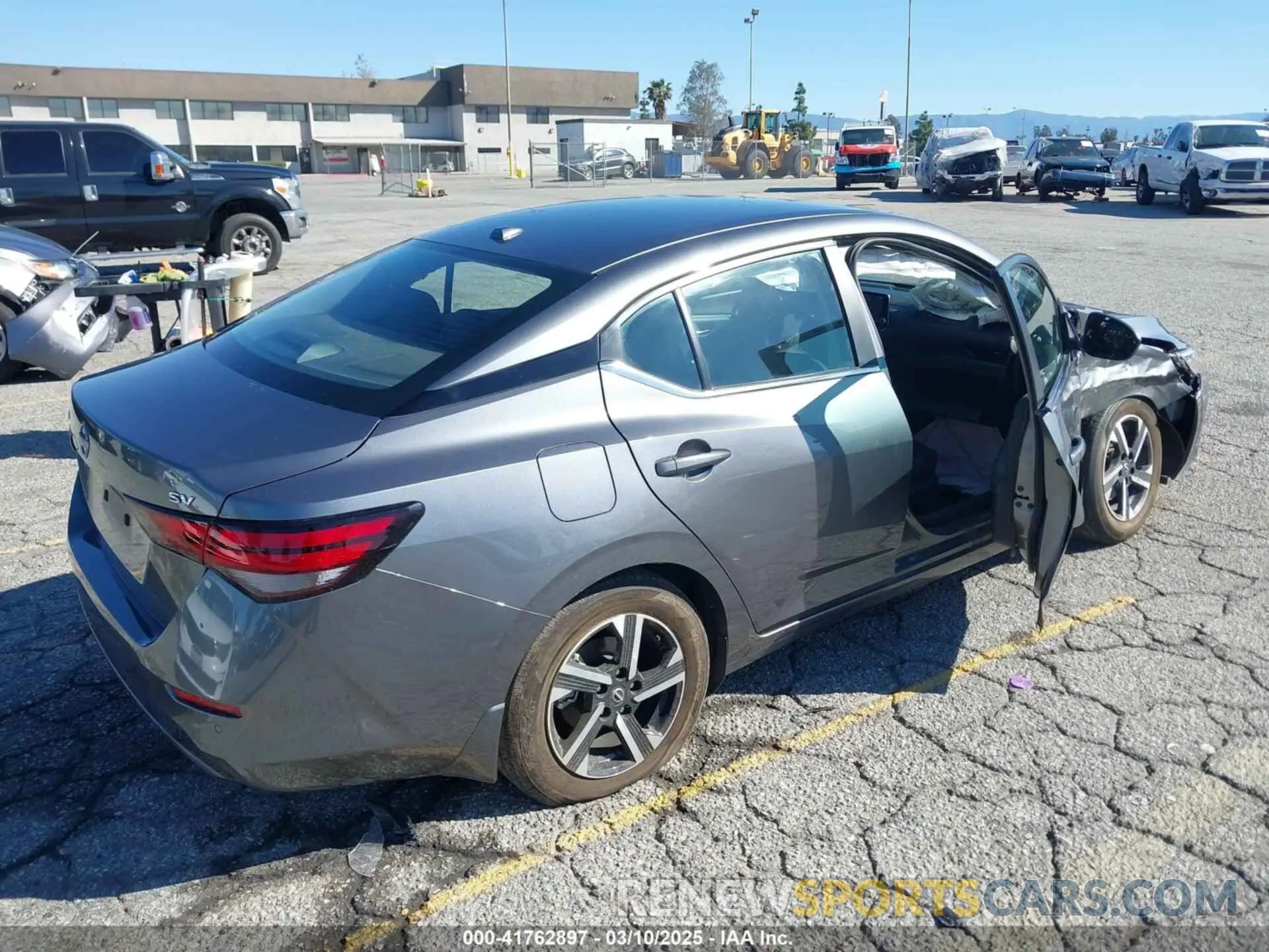 4 fotografías del automóvil dañado 3N1AB8CV9RY268278 NISSAN SENTRA 2024