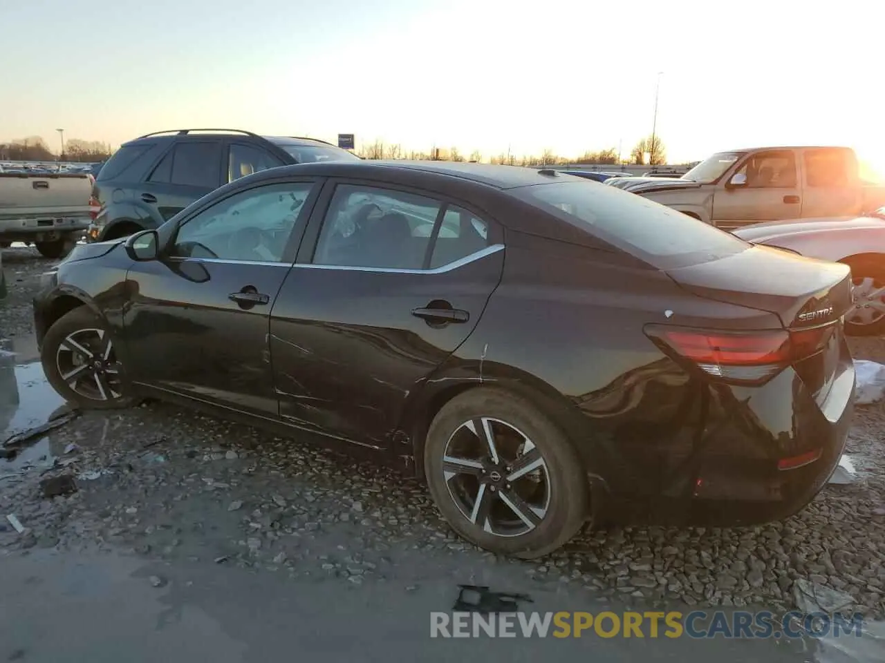 2 fotografías del automóvil dañado 3N1AB8CV9RY270130 NISSAN SENTRA 2024