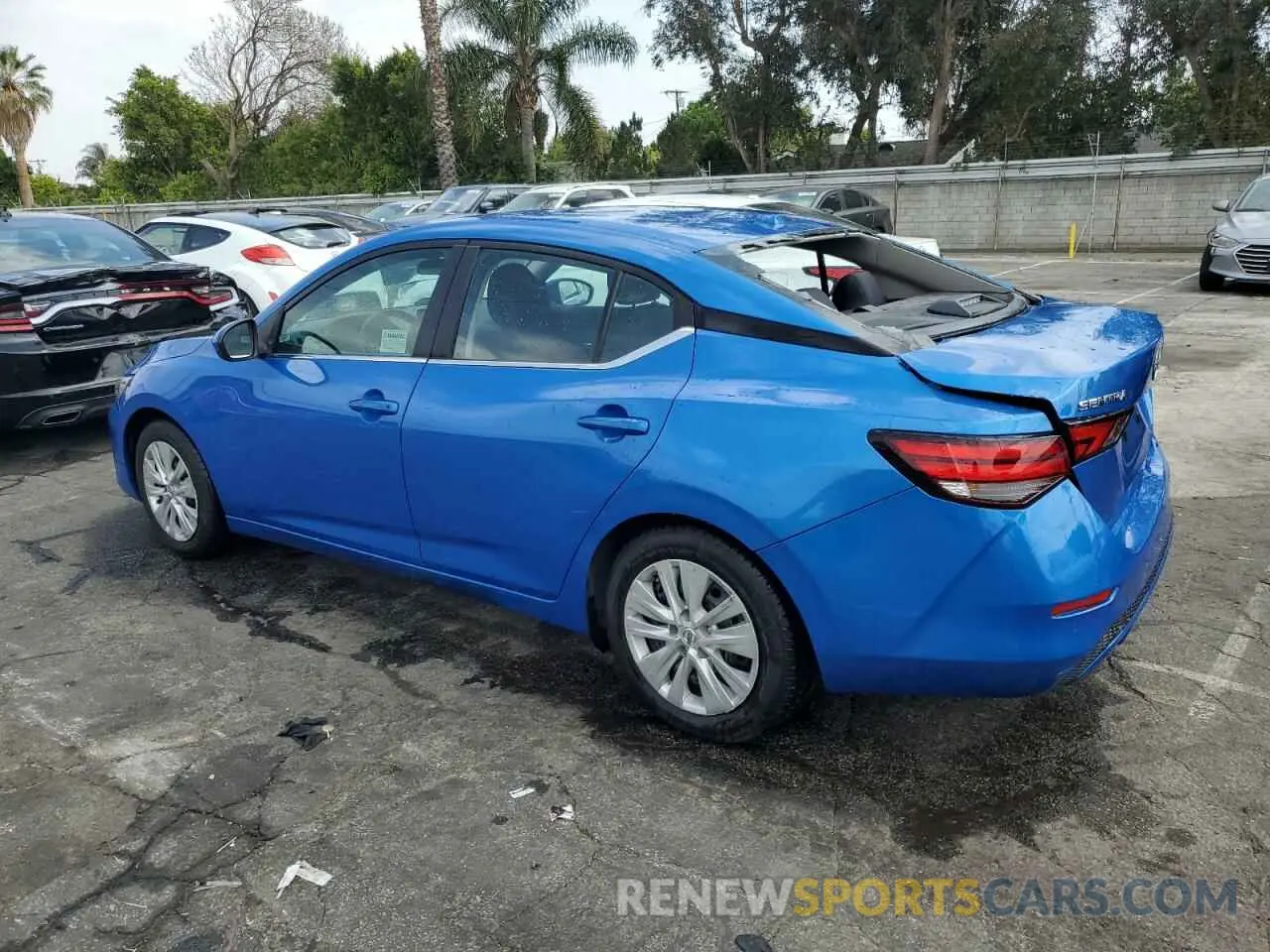 2 fotografías del automóvil dañado 3N1AB8CV9RY270628 NISSAN SENTRA 2024