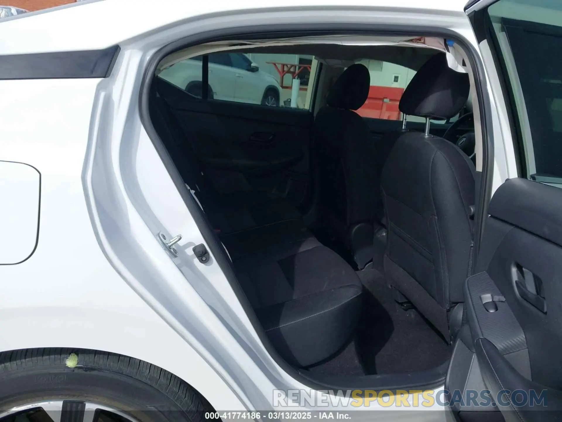 8 fotografías del automóvil dañado 3N1AB8CV9RY277823 NISSAN SENTRA 2024