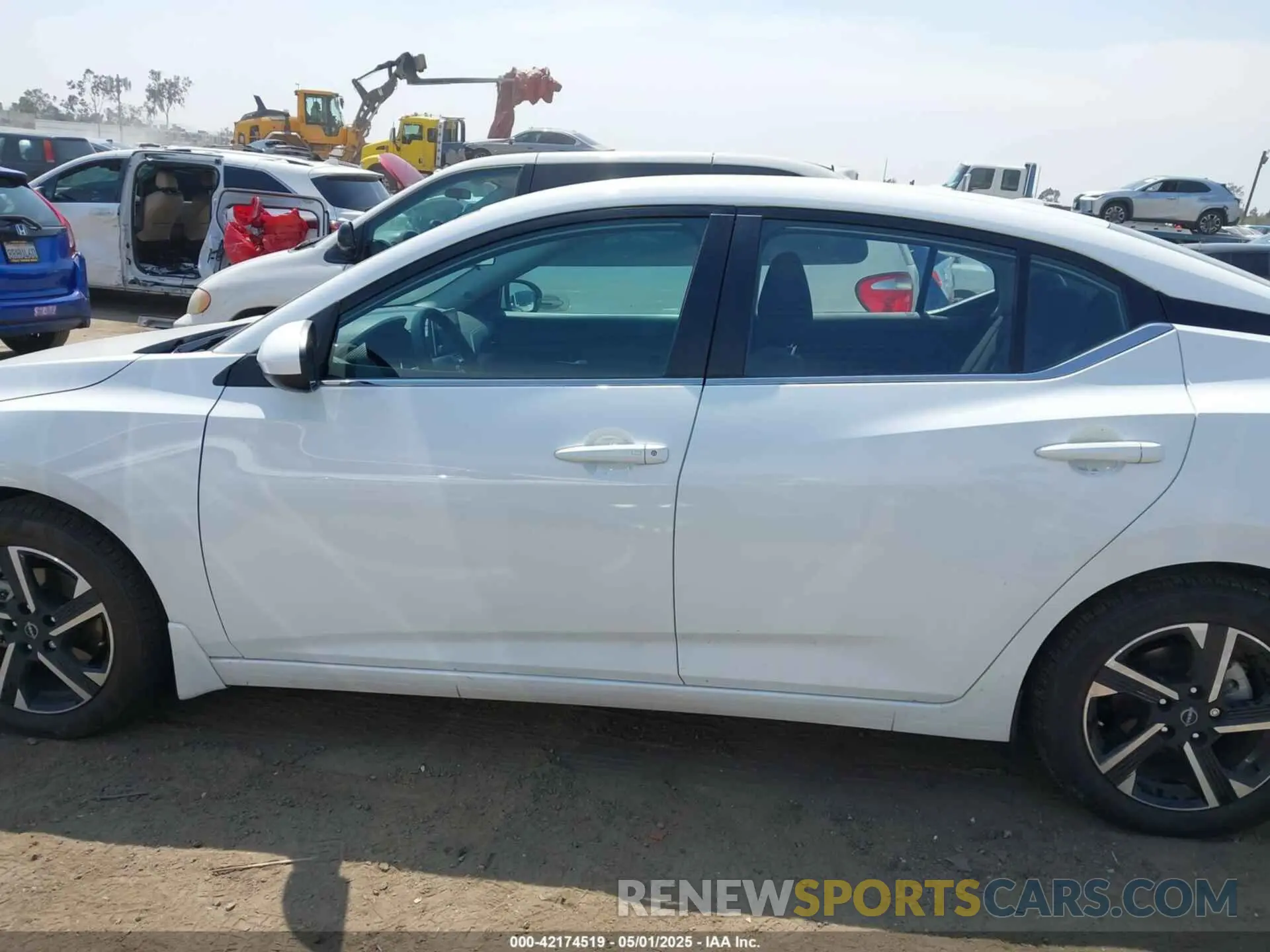 15 fotografías del automóvil dañado 3N1AB8CV9RY308388 NISSAN SENTRA 2024
