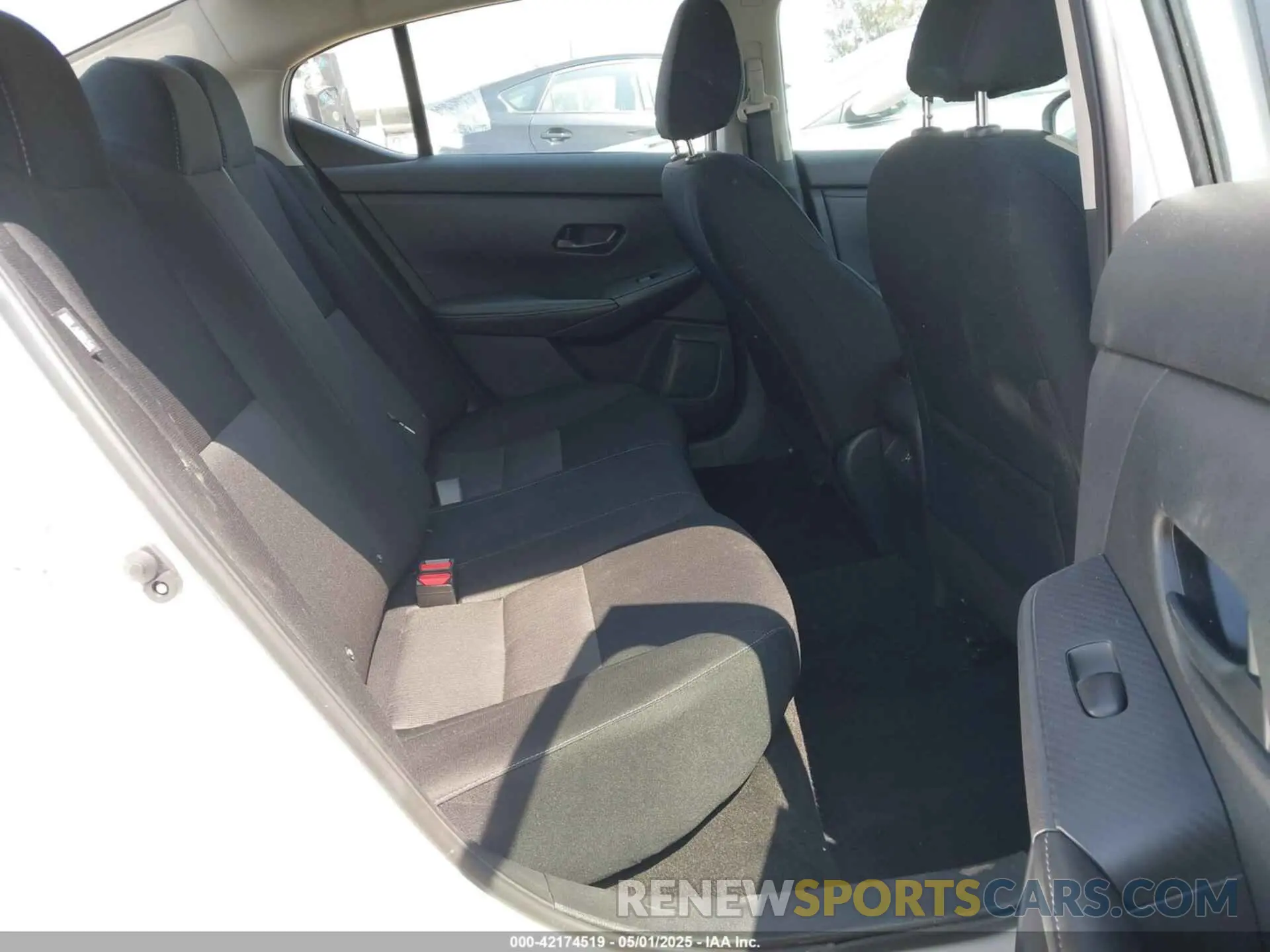 8 fotografías del automóvil dañado 3N1AB8CV9RY308388 NISSAN SENTRA 2024