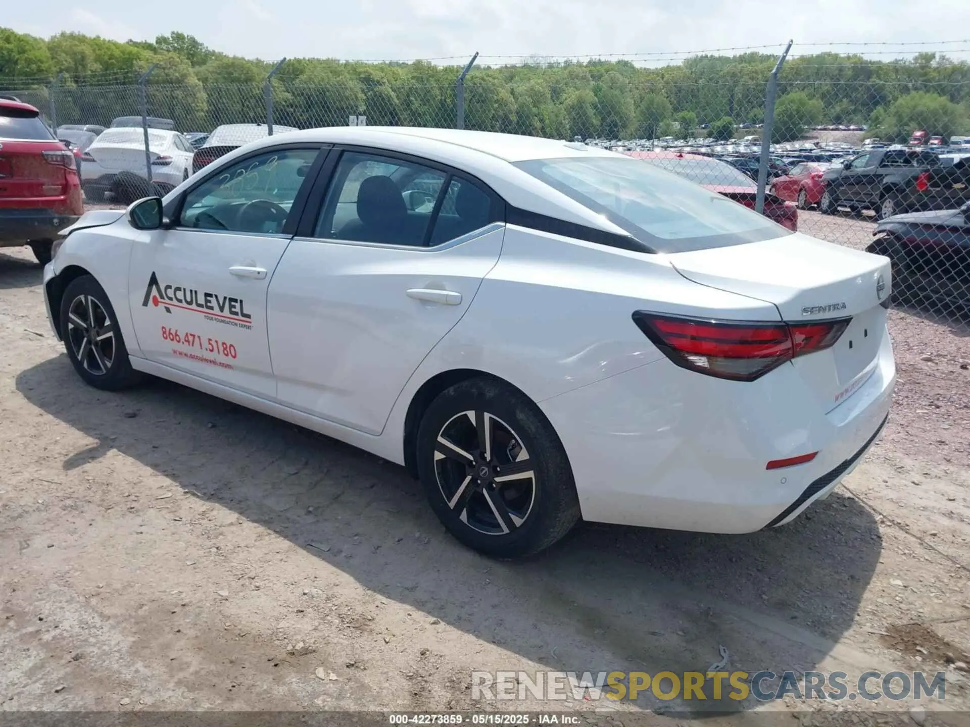 3 fotografías del automóvil dañado 3N1AB8CV9RY332061 NISSAN SENTRA 2024