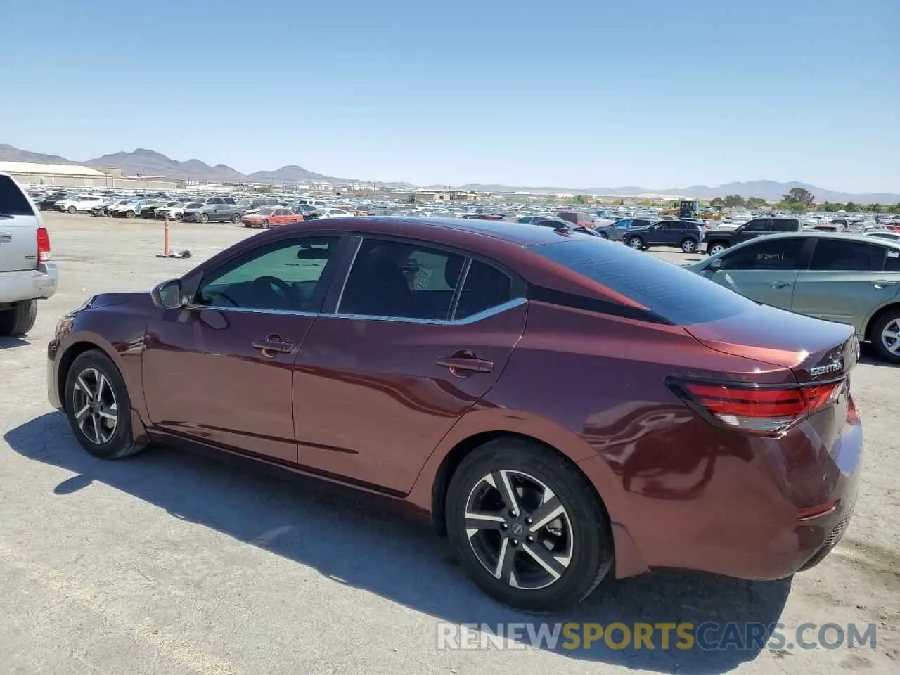 2 fotografías del automóvil dañado 3N1AB8CV9RY369255 NISSAN SENTRA 2024
