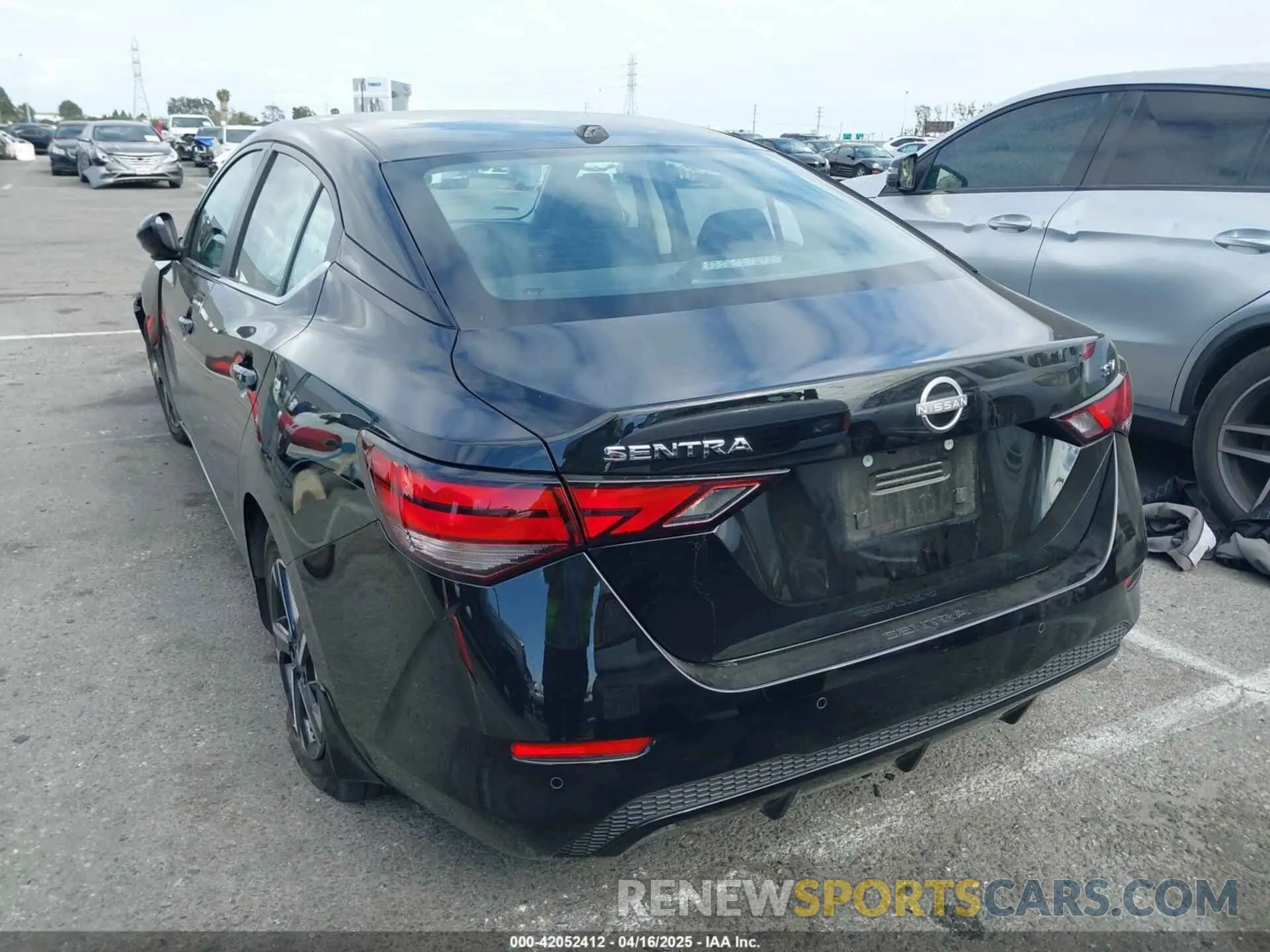 3 fotografías del automóvil dañado 3N1AB8CV9RY378456 NISSAN SENTRA 2024