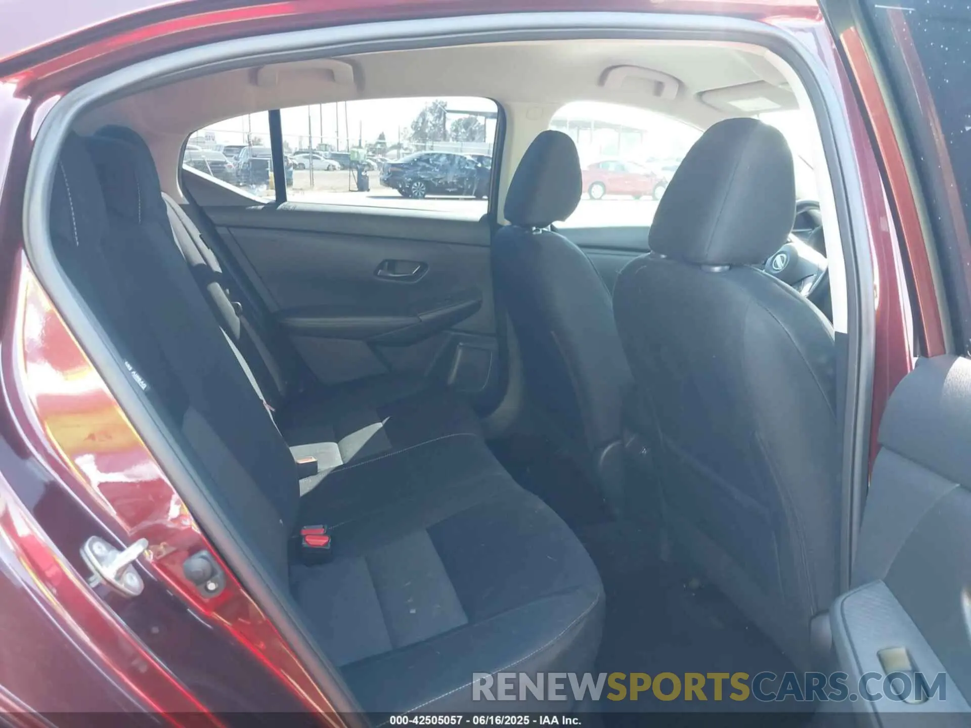 8 fotografías del automóvil dañado 3N1AB8CV9RY379302 NISSAN SENTRA 2024