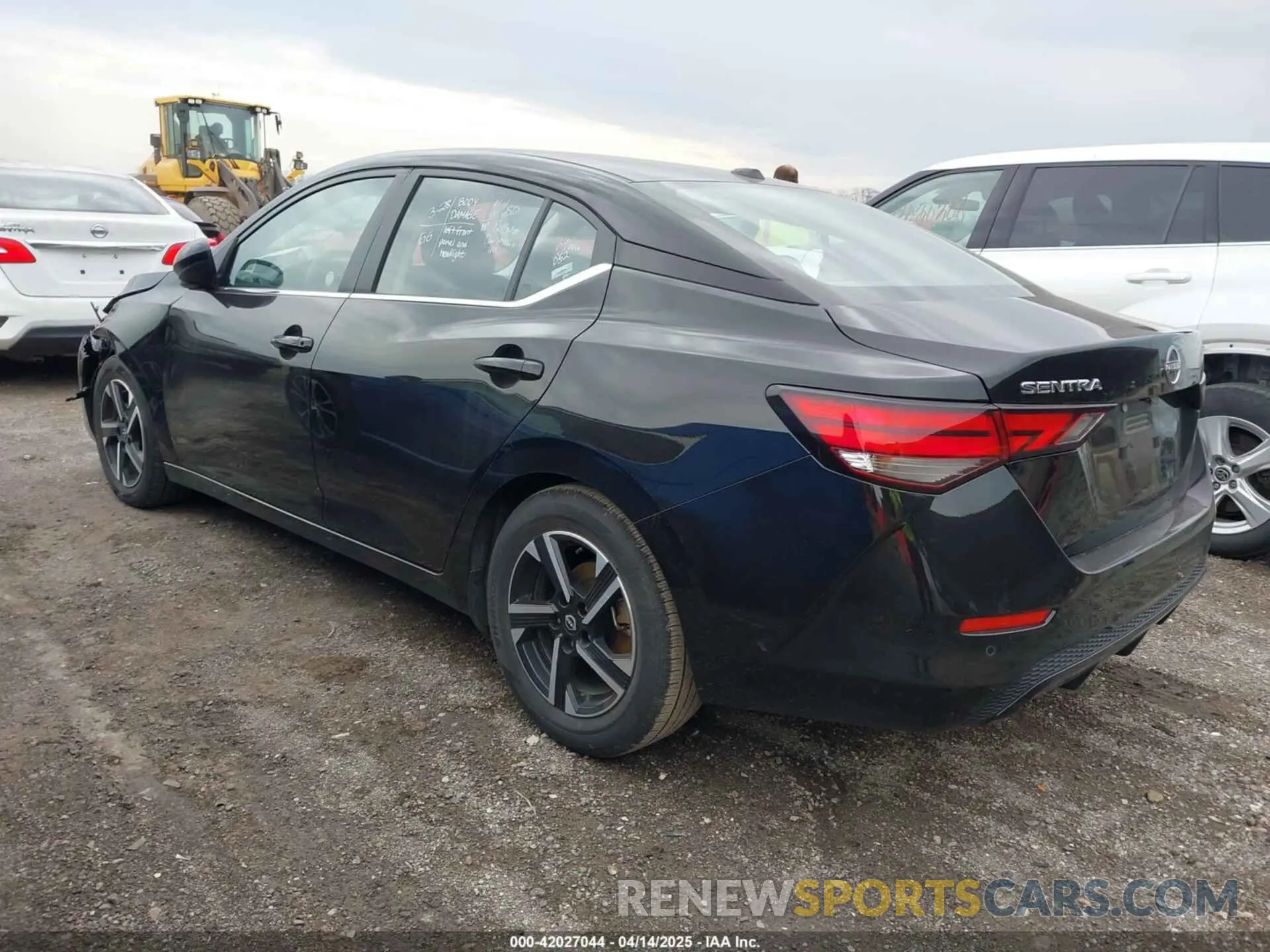 3 fotografías del automóvil dañado 3N1AB8CVXRY274669 NISSAN SENTRA 2024