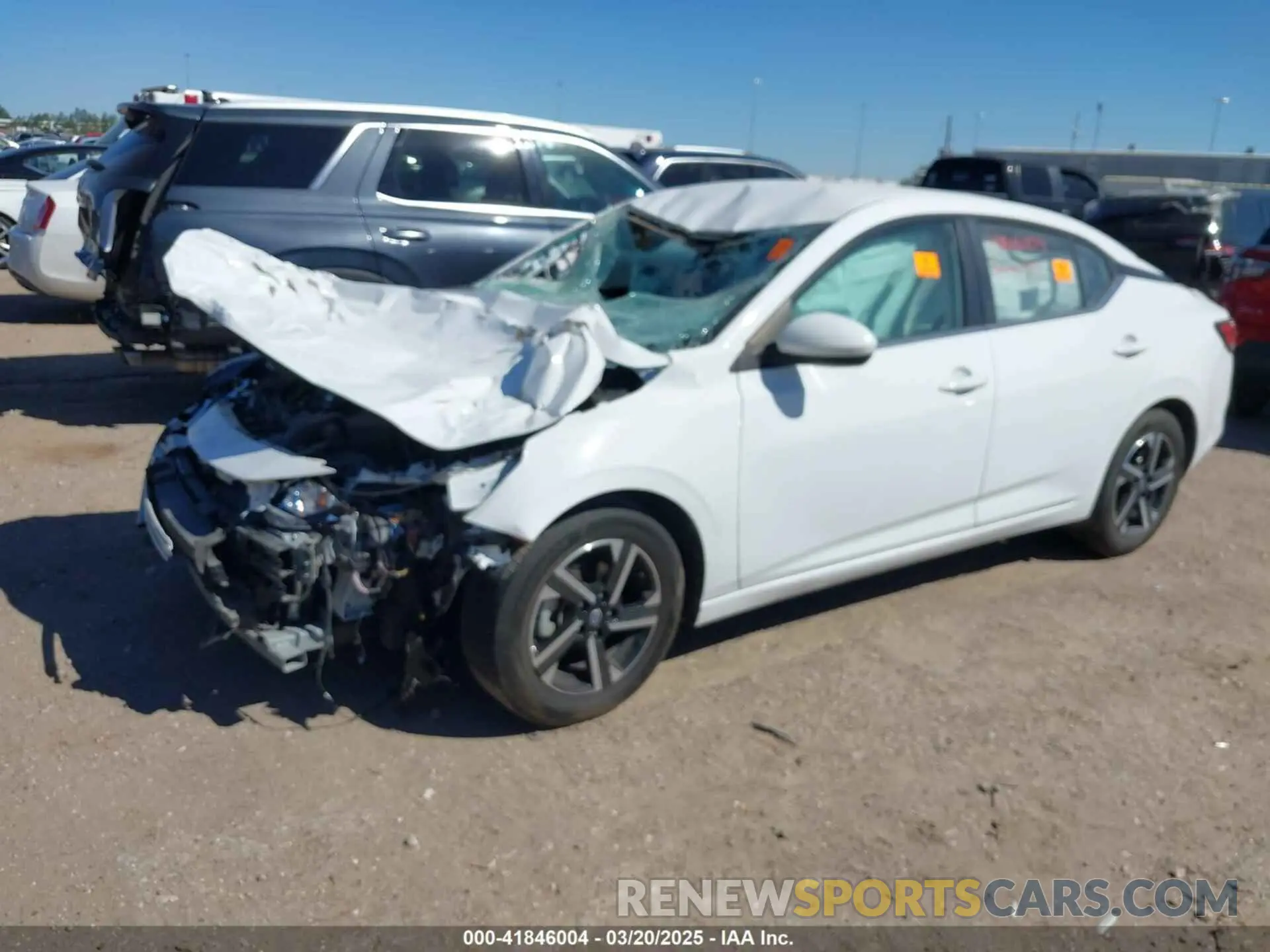 2 fotografías del automóvil dañado 3N1AB8CVXRY292458 NISSAN SENTRA 2024
