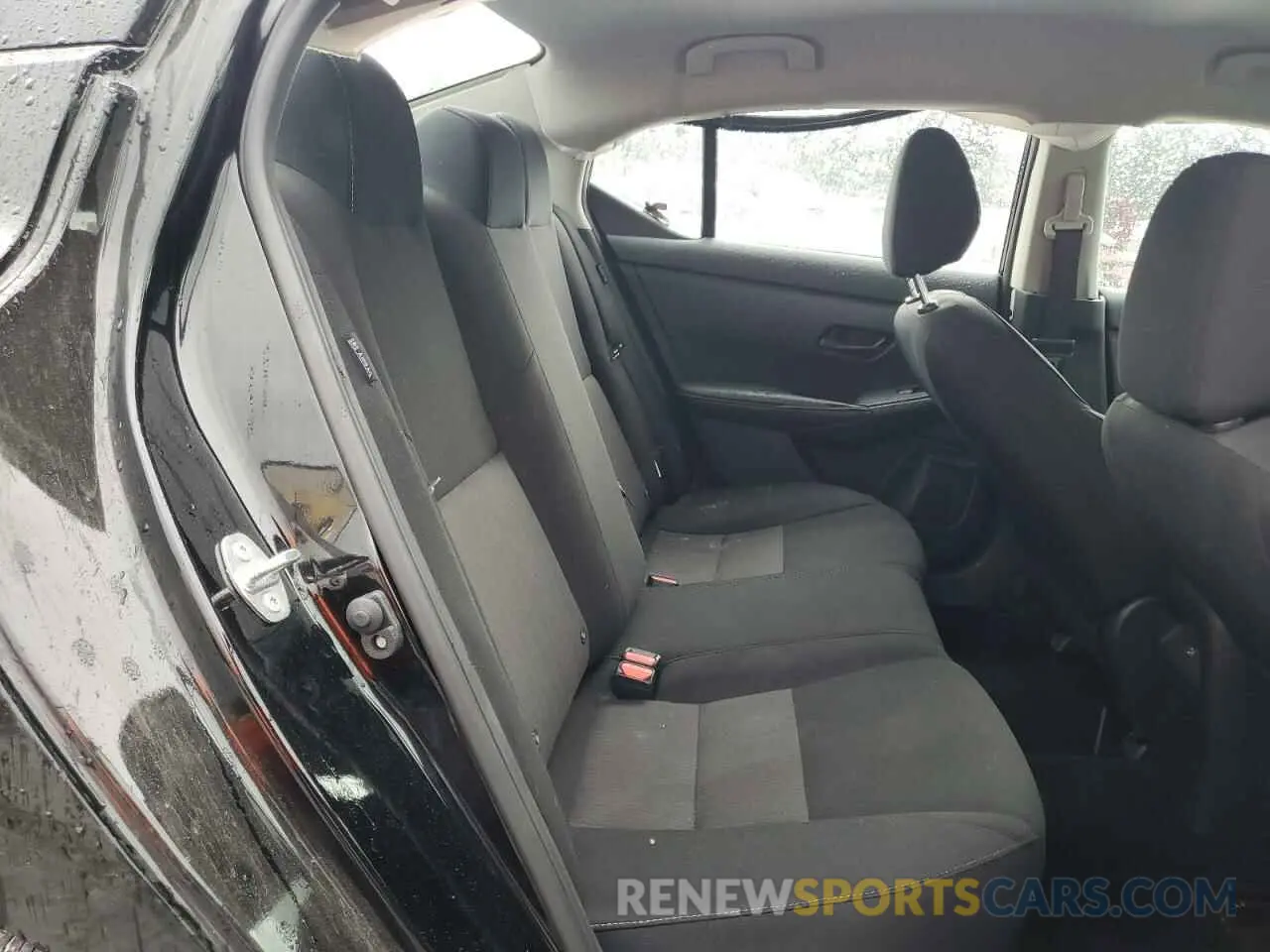 10 fotografías del automóvil dañado 3N1AB8CVXRY348849 NISSAN SENTRA 2024