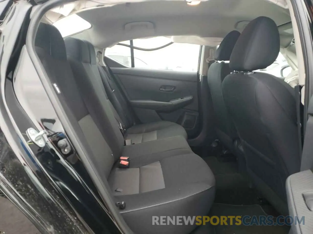 10 fotografías del automóvil dañado 3N1AB8CVXRY385092 NISSAN SENTRA 2024